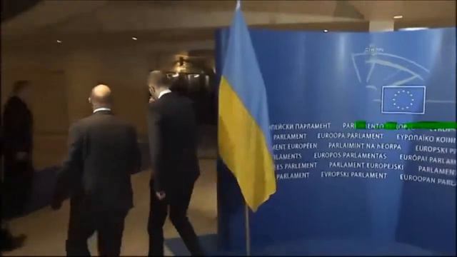 Яйценюк Приехал к Хозяевам За Деньгами и Приказами !!! смотреть онлайн