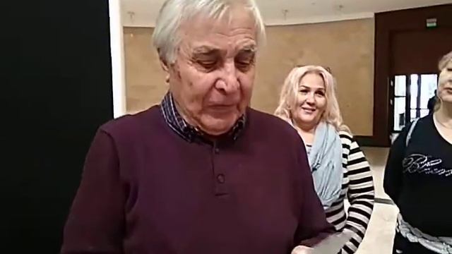 Дамир Рузыбаев и его "Ангел" смотреть онлайн