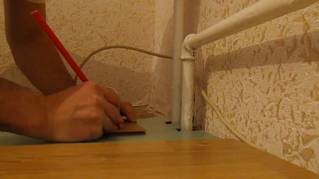 Обхождение труб ламинатом смотреть онлайн