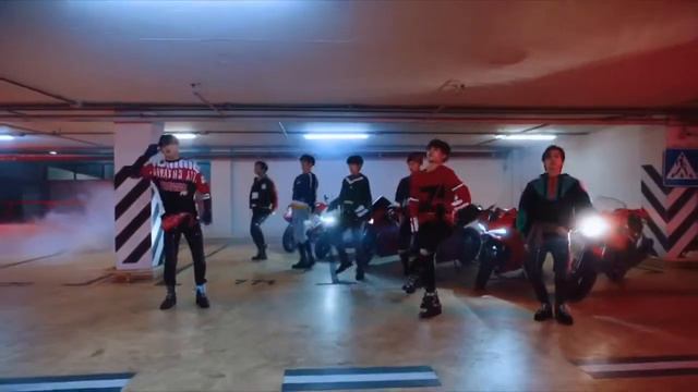 LUCAS | WAYV’S TAKE OFF BUT IT'S ONLY LUCAS