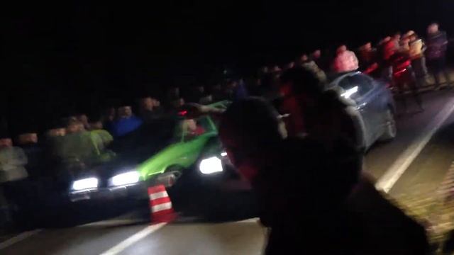 Skoda VRS vs VAZ 2109 смотреть онлайн