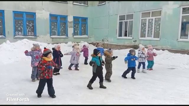 Утренняя гимнастика в средней группе БДОУ 368 смотреть онлайн