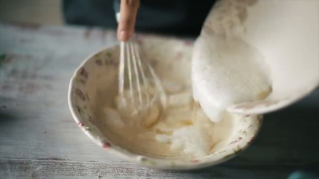 Аппетитная закуска на сковороде Tefal Jamie Oliver - кольца кальмара в кляре смотреть онлайн