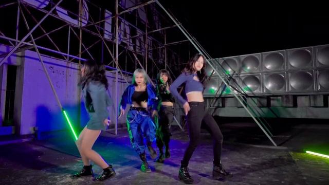 [KPOP IN PUBLIC] aespa 에스파 'Savage' |커버댄스 Dance Cover| By LFDT+ From Vietnam смотреть онлайн