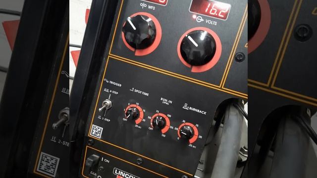 POWER MIG 256 LINCOLN ELECTRIC смотреть онлайн