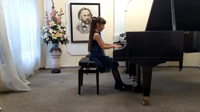 Г. Портнов "Рассвет", Н. Черепнин " Прелюдия" смотреть онлайн