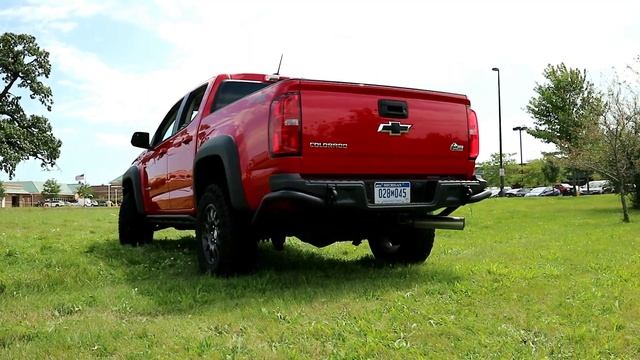WHEEL 2 WHEEL | Ford Ranger Lariat vs Chevrolet Colorado ZR2 Bison смотреть онлайн