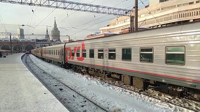 ЧС7-261 с поездом 076 Москва - Нерюнгри смотреть онлайн