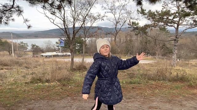 Кинигопуло Елена. Л. Огурцова "Добрый Крым" смотреть онлайн