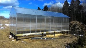 Как построить свайный фундамент для теплицы своими руками