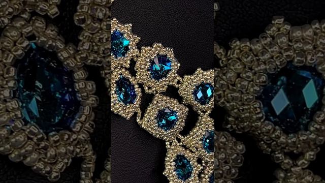 Колье "Слеза океана" от Алисы Окуневой 🤩
Финалист Большого конкурса Greenbird 2024 🌟 смотреть онлайн