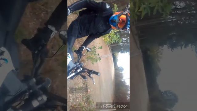 OMG LA MOTO DE MATBIKE08 ACCIDENTER смотреть онлайн