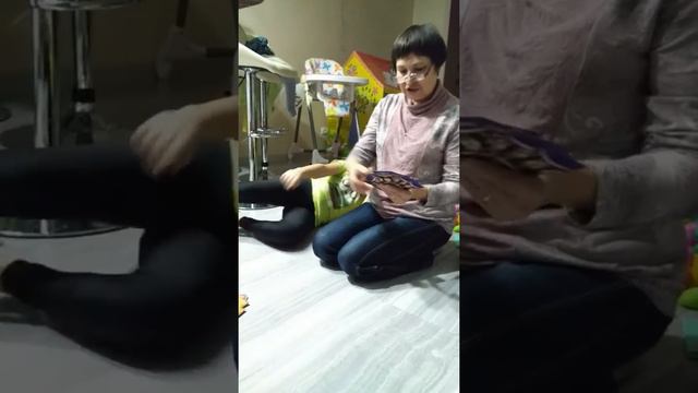 Играем в Свинтуса с бабулей смотреть онлайн