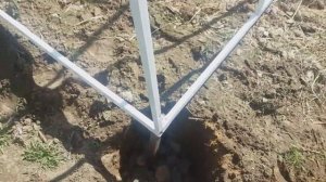 Закрепление каркаса теплицы. Установка теплицы из поликарбоната