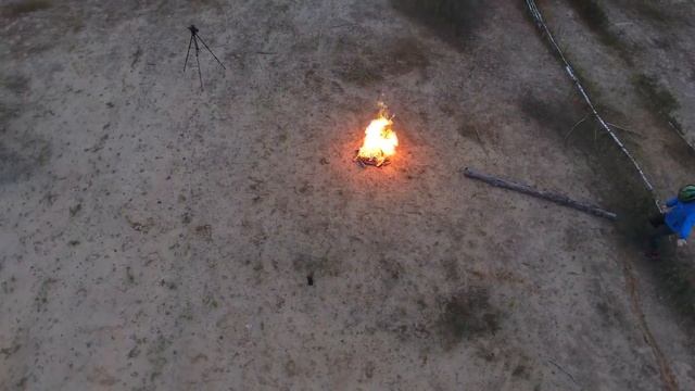 ПОДЖЕГ 500 ЗАЖИГАЛОК -||- КОСТЕР ИЗ ЗАЖИГАЛОК смотреть онлайн