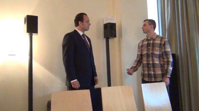 Hi-Fi & High End Show 2013: Акустика M&K Sound смотреть онлайн