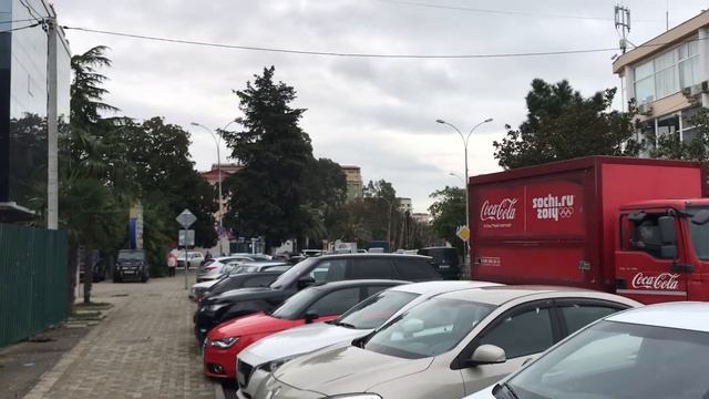 Пасмурная погода в Сочи. В такую погоду стоит ли мыть машину? смотреть онлайн