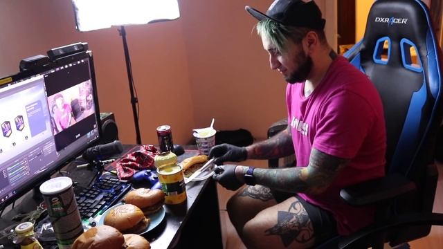 БУРГЕР ЧЕЛЛЕНДЖ c PANDAFX | 10 BLACK STAR БУРГЕРОВ смотреть онлайн