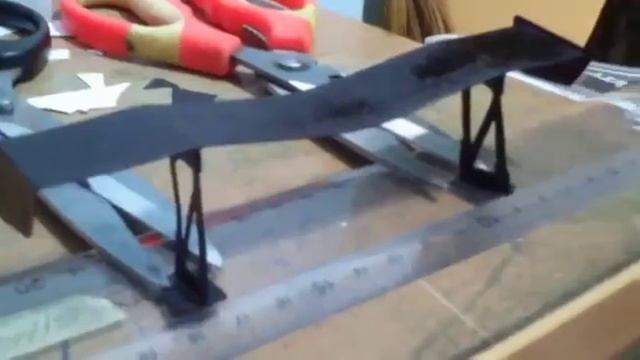 Как сделать модель машины из бумаги(Mitsubisi Lanser Evolution X) смотреть онлайн
