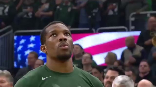 Liamani Segura sings National Anthem at 2019 NBA Playoffs Celtics vs Bucks Game 5 смотреть онлайн