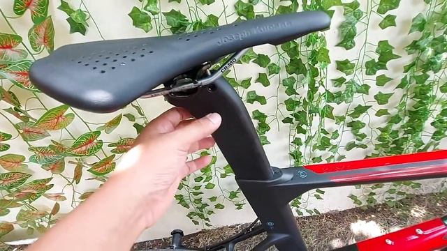 Sepeda Minivelo Java CL Carbon 22 Speed Drop Bar Type Tertinggi смотреть онлайн