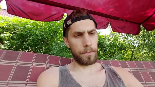 Почему нельзя отвечать хейтерам? смотреть онлайн