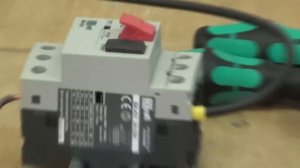 Проверка автоматического выключателя защиты двигателя ВА-431 DEKraft