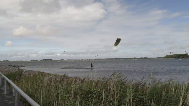 Kitespot Wiek auf Rügen, gefilmt mit Canon LEGRIA HF G50 смотреть онлайн