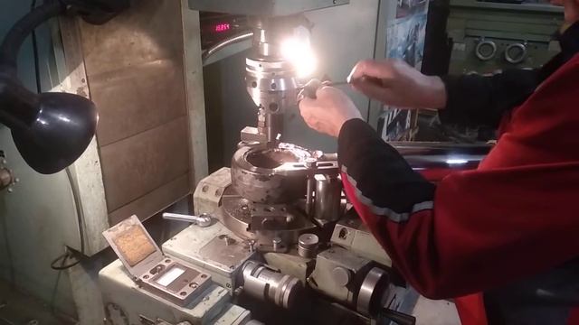 Восстановление проушины гидроцилиндра смотреть онлайн