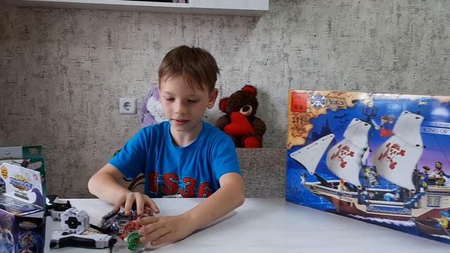 Мега Пиратский Фрегат! смотреть онлайн