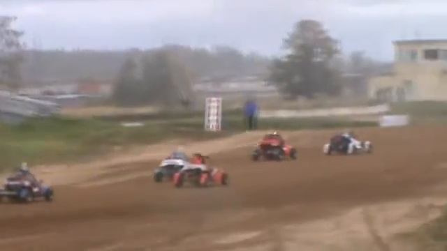 мини-багги Калининец смотреть онлайн