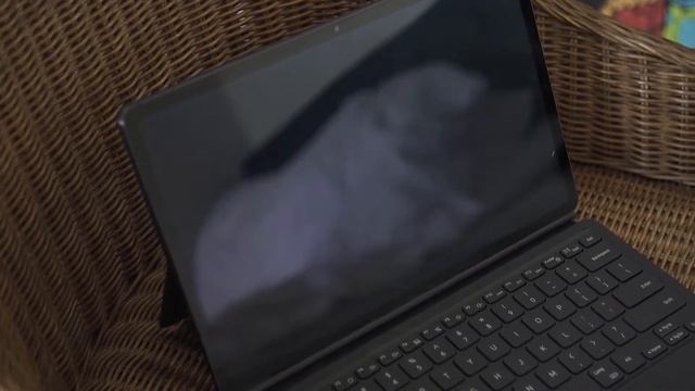 Samsung Galaxy Tab S7 | Hand-ON - SNAPDRAGON 865+, 5G, 120 Hz Refresh Rate!! смотреть онлайн