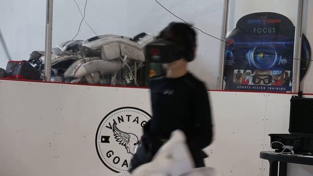 OCTOBER SAVES GOALIE CHALLENGE AND VR SENSE ARENA смотреть онлайн
