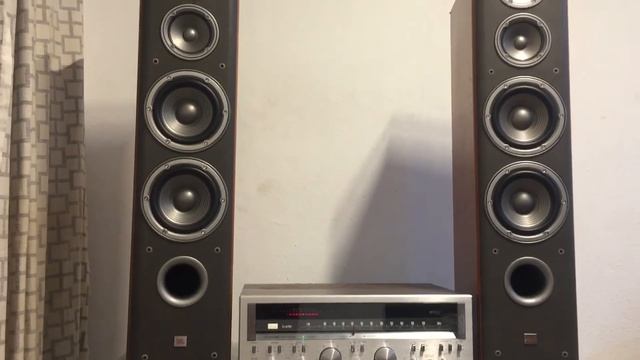 E80 JBL vs Sansui G6700 смотреть онлайн