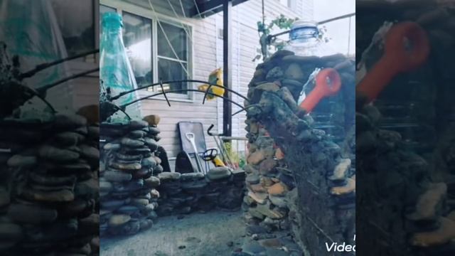 Замок из морских камней и пластиковых бутылок своими руками.