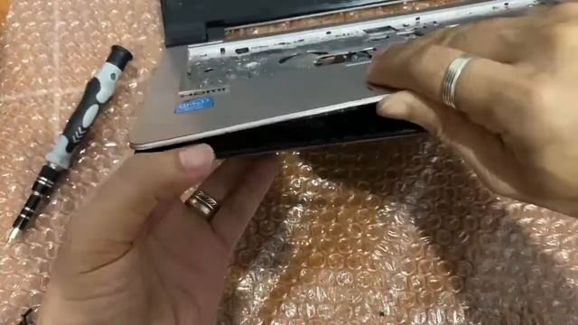 Neo B11W Laptop Basic Series disassembled-Model: B11W #ryantechroom #diy #neolaptop смотреть онлайн