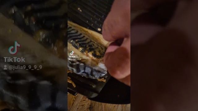 скумбрия на гриле смотреть онлайн