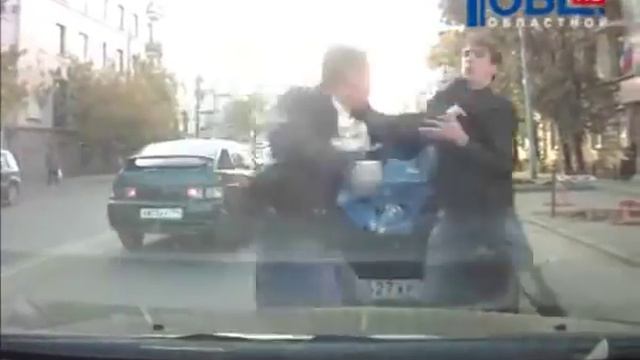 Авто инструктор размотал бандитов! смотреть онлайн