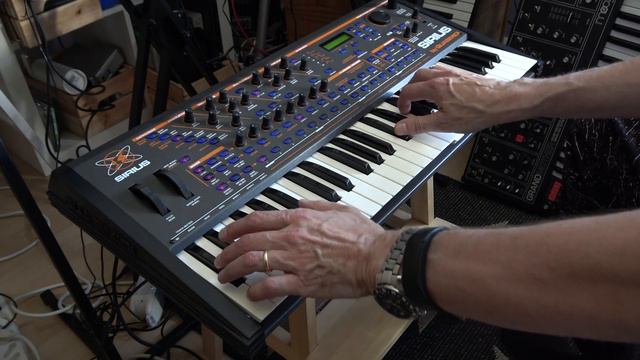 Quasimidi Sirius demo Crazy Diamonds 6.7.2023 смотреть онлайн