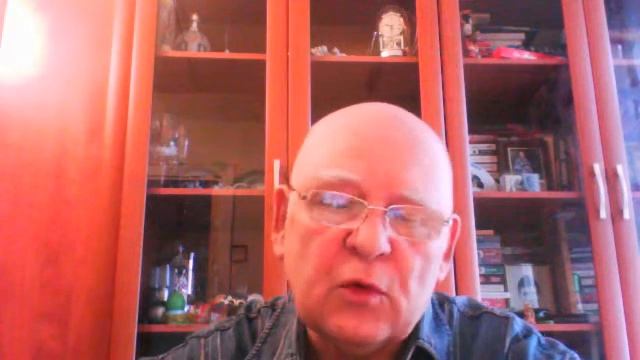 Видео с веб-камеры. Дата: 9 апреля 2014 г., 12:22.Видеоблог - удобная новинка.