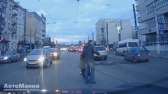 ПОСТУПКИ ДОСТОЙНЫЕ УВАЖЕНИЯ | НЕ ПРОЕХАЛ МИМО [ТВОРИ ДОБРО И ОНО К ТЕБЕ ВЕРНЕТСЯ] смотреть онлайн