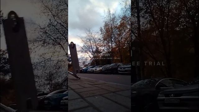 Первая неделя катания на самокате смотреть онлайн