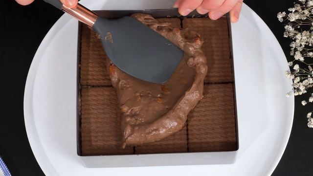 Dieser Schokoladenkuchen ist legendär! in 10 Minuten! Kein Kuchen ausrollen! смотреть онлайн