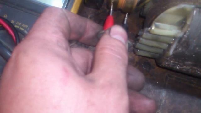 Генератор Huter DY5000L Не дает напряжение. смотреть онлайн