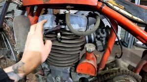 Купил очень редкий старинный мотоцикл. Обзор древнего легендарного мото.