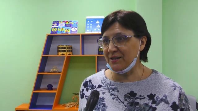 "Английский для детей": Рождество в ДНК смотреть онлайн