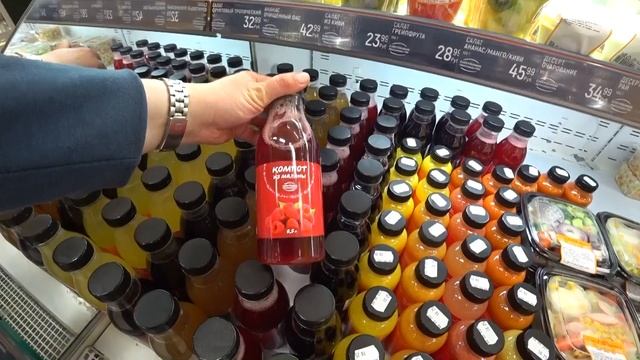 Russian Takeaway Food Review with Different Russia 2019 смотреть онлайн