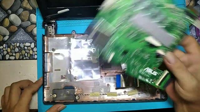 Laptop asus x101ch tak tampil смотреть онлайн