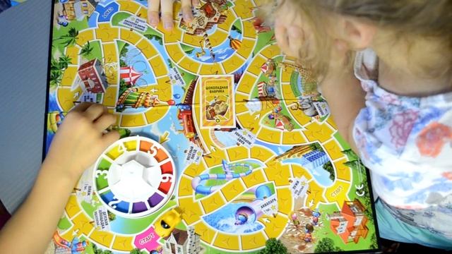 Настольная игра игра в жизнь!!:D смотреть онлайн