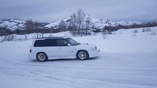 Ледовое побоище!. Скоростные заезды. Флешмоб День Независимости Республики Казахстан . Риддер. ВКО смотреть онлайн